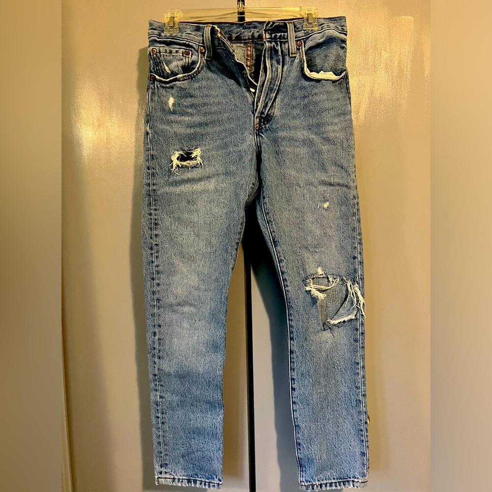 LEVI’S 501 ORIGINAL FIT WOMEN'S JEANS - Size 2-4 (W26/L28)